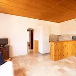 Dimora Pietranna - Luxury With Swimming Pool Li Valcaggi