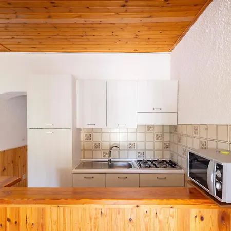 Апартаменты Dimora Pietranna - Luxury With Swimming Pool Li Valcaggi