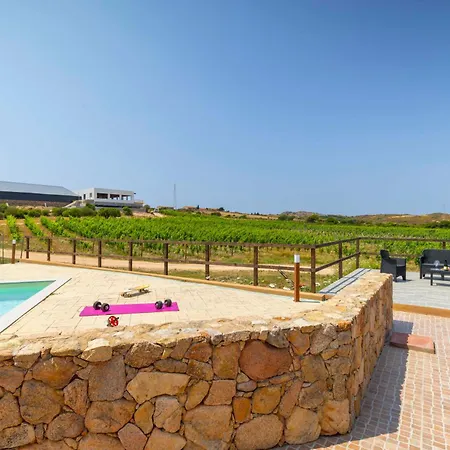 Dimora Pietranna - Luxury With Swimming Pool Апартаменты *