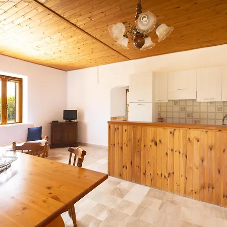 Dimora Pietranna - Luxury With Swimming Pool * Li Valcaggi